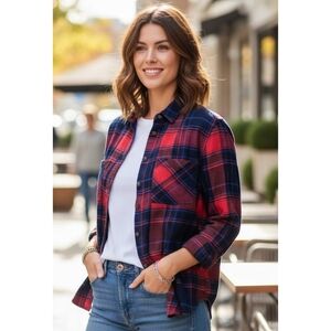 BDG Plaid Flannel Top Red & Navy Size M